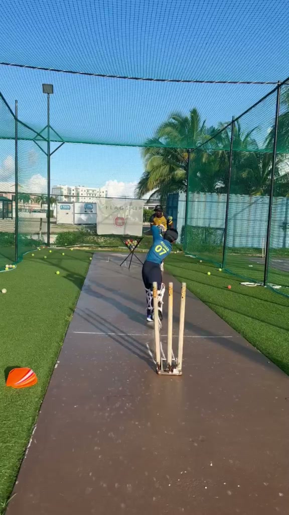 Bowling Machine Match Simulation
